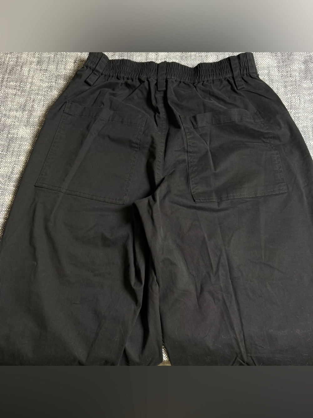 High-Rise Cropped Wide-Leg Pants in Black - Picture 11 of 12